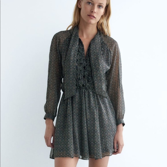 Zara printed jumpsuit metallic thread med Nwt - Picture 1 of 3